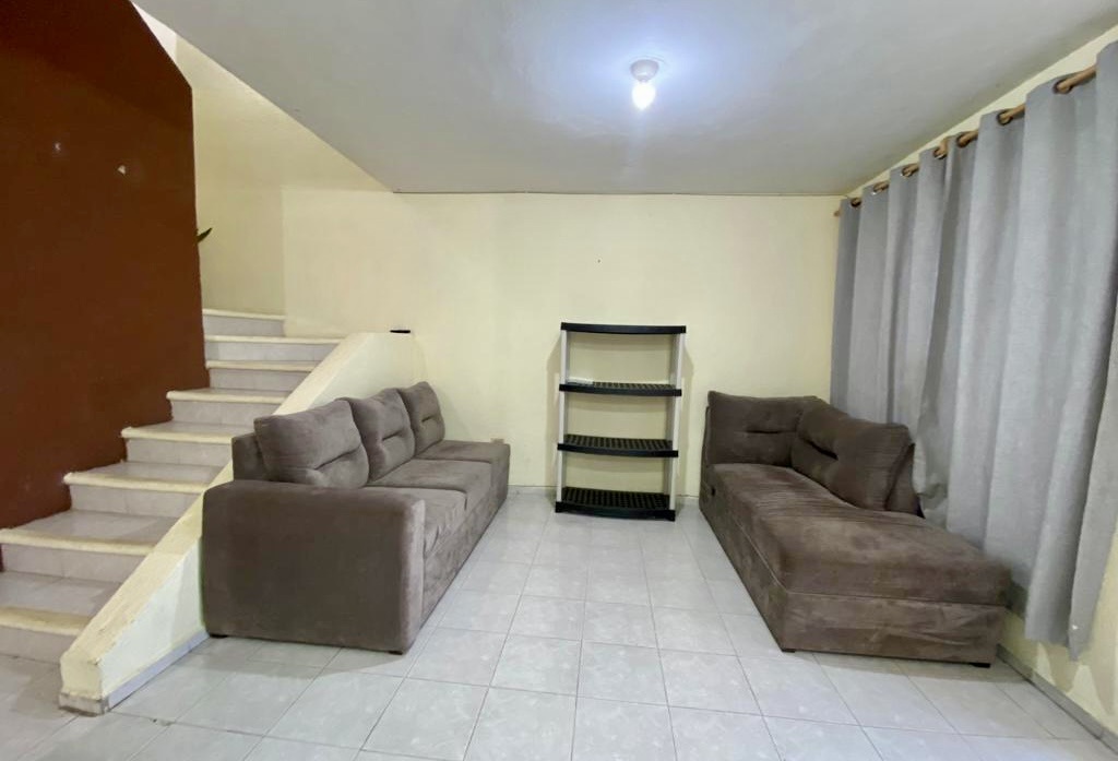 Casa amueblada, en Francisco de Montejo, 2 recámaras, para oficina o vivienda.