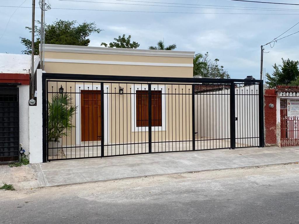 Departamento amueblado, en Planta Baja, con piscina y servicios incluidos.