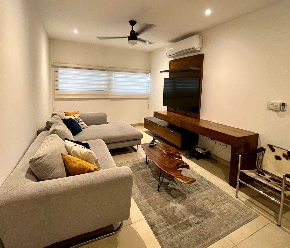 Departamento de 2 recámaras, amueblado, con amenidades.