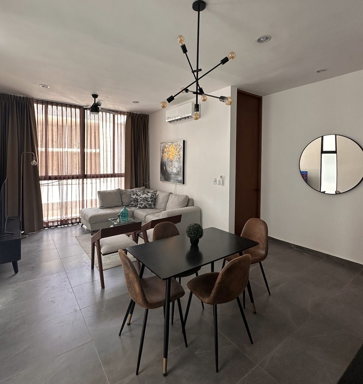 Departamento de 2 recámaras, amueblado, en privada.
