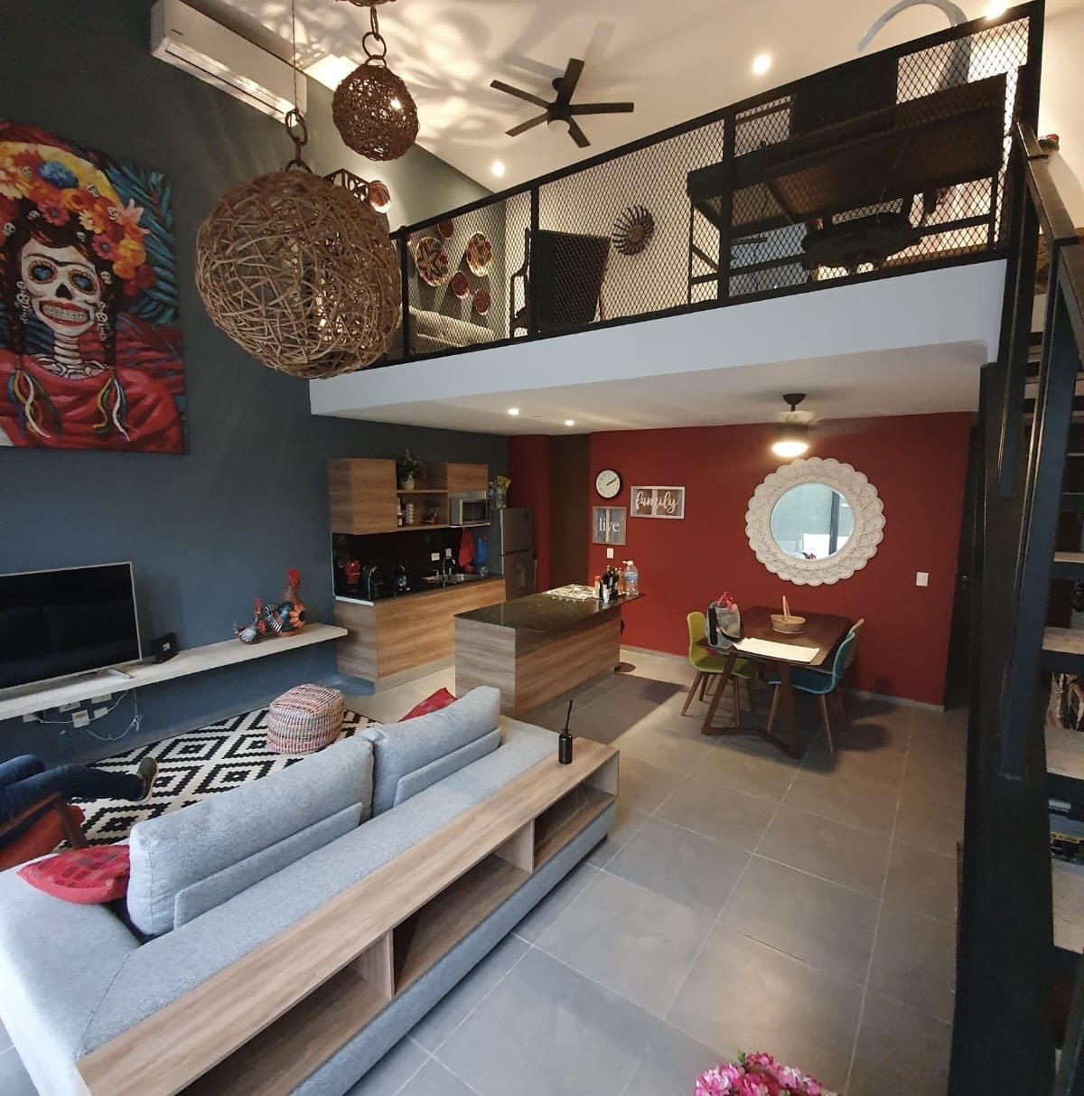 Townhouse de 1 recámara, amueblado, en privada.