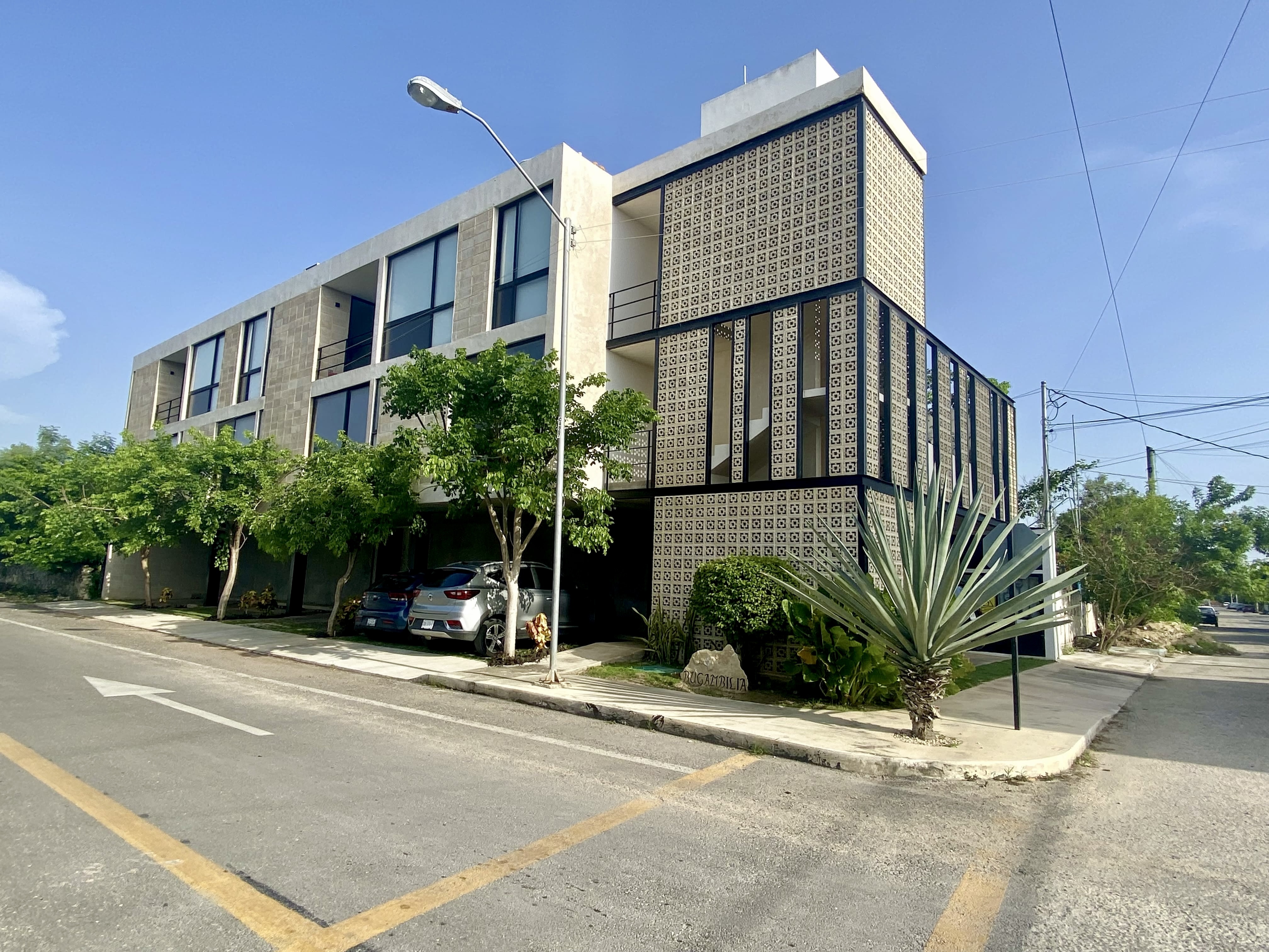 Departamento de 2 recámaras en renta, colonia Bugambilias, por siglo XXI.