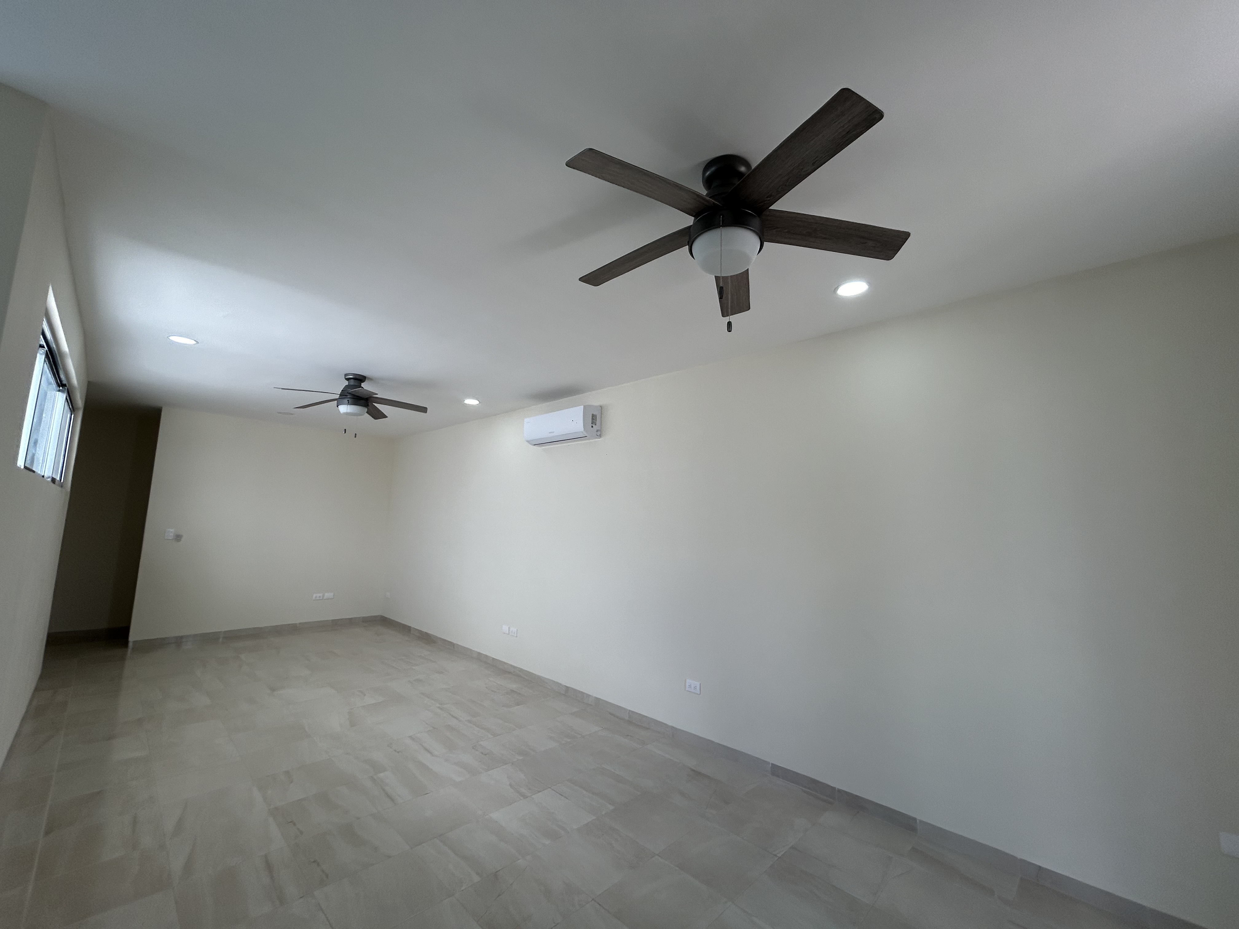 Departamento de 2 recamaras, equipado, en zona norte.
