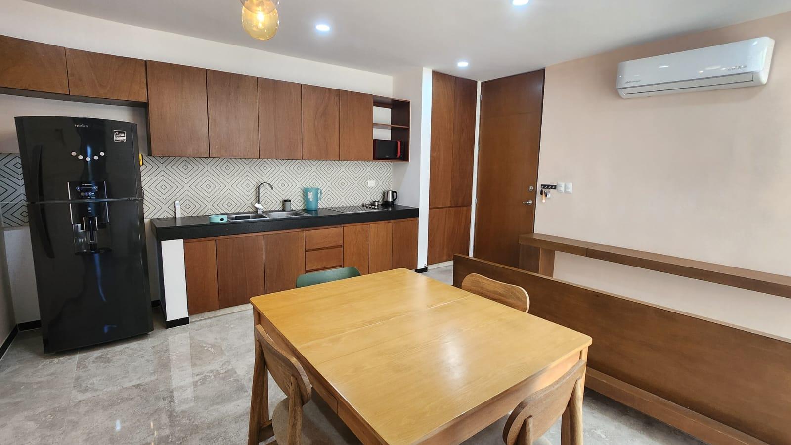 Departamento amueblado, con servicios incluidos, en Temozón Norte.