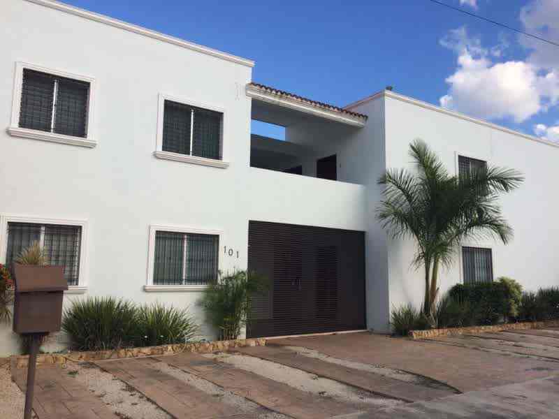 Departamento amueblado y equipado, 1 recamara cerca de gran plaza