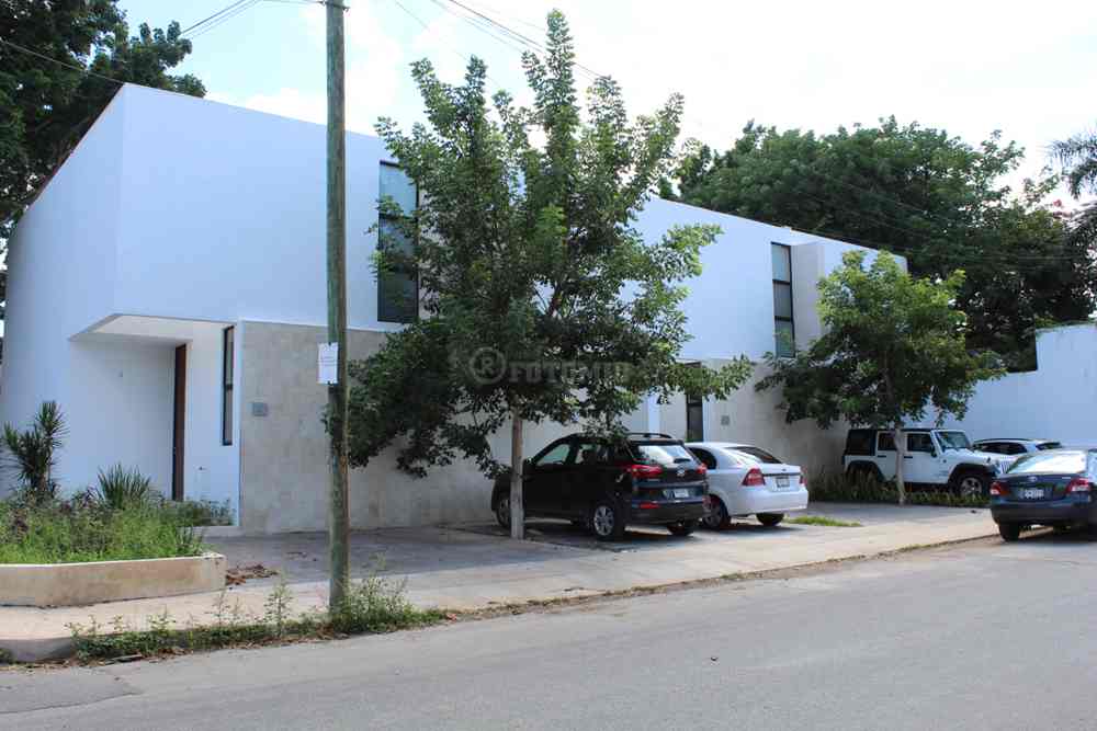 Townhouse, completamente amueblado en zona norte
