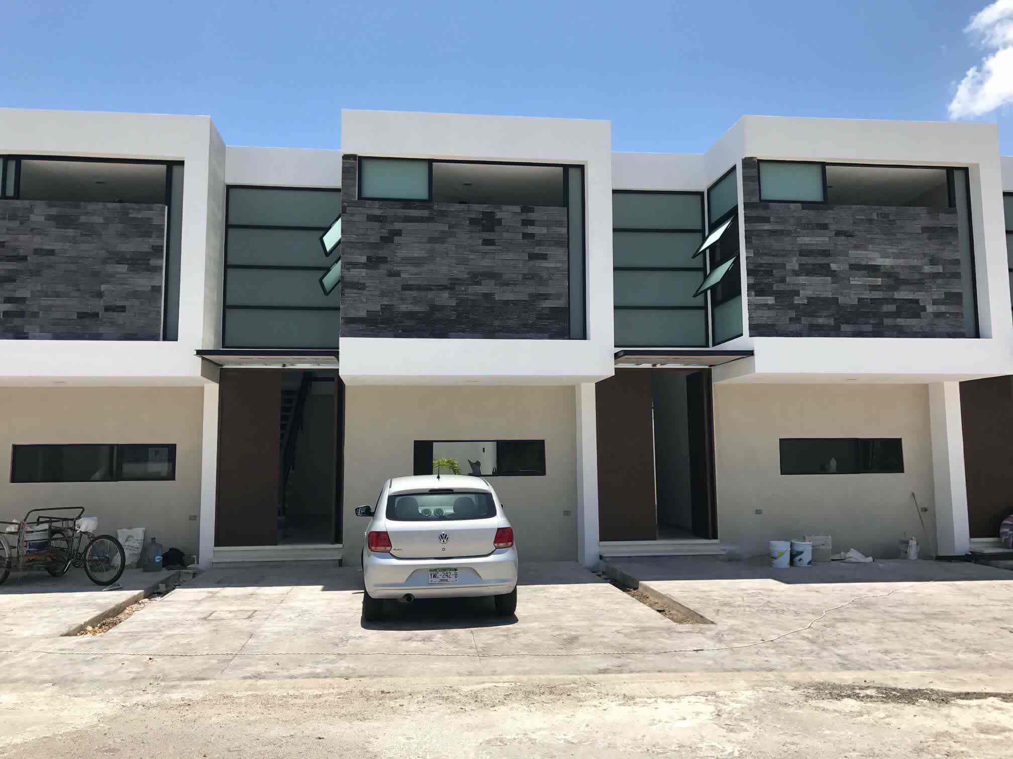 Hermoso Townhouse amueblado en zona norte.
