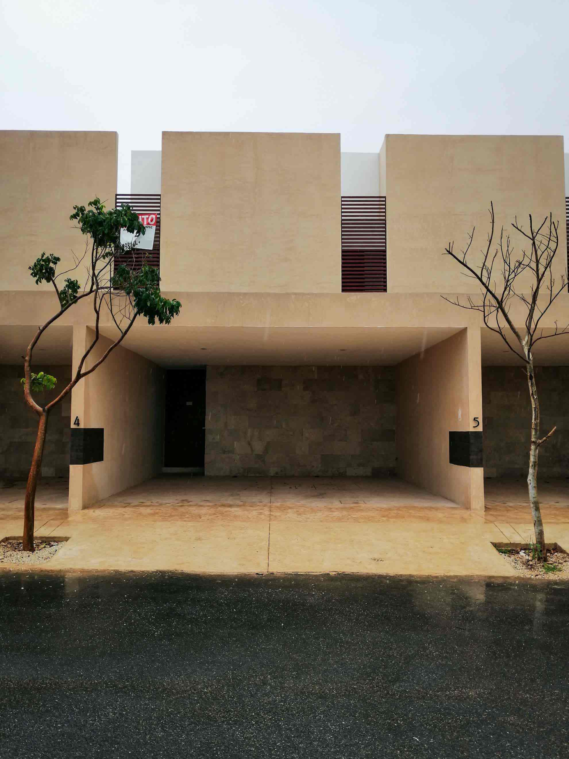 Hermoso Townhouse en renta en Montebello