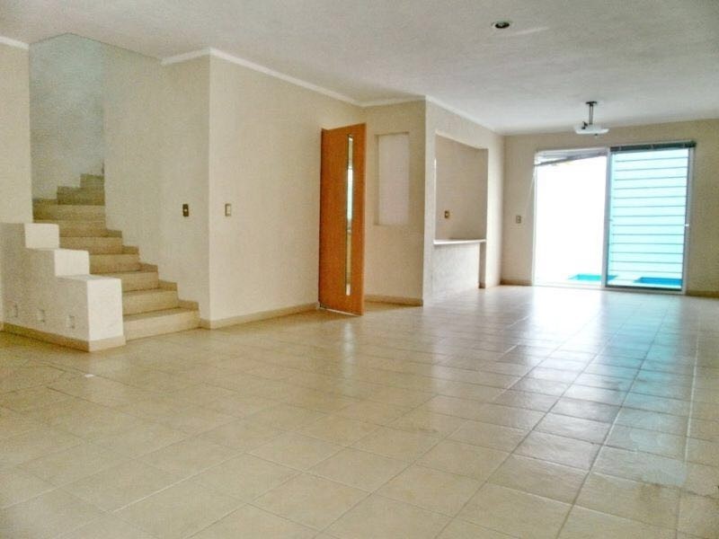 Espectacular casa con alberca en