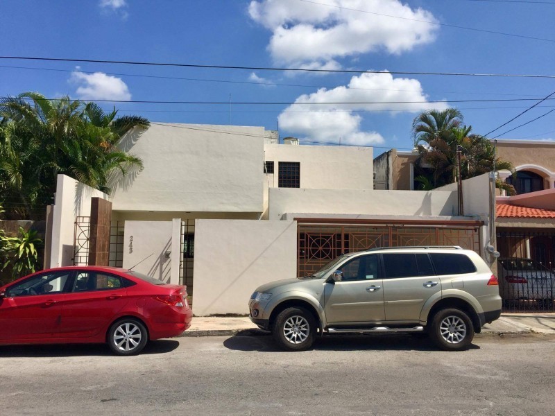 Casa remodelada con alberca a