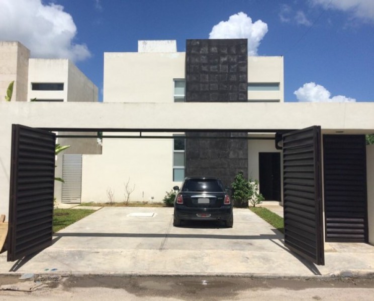 Casa minimalista, totalmente equipada a
